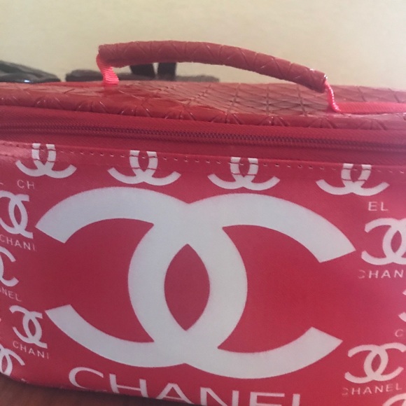 Cute Vanity Case - Picture 4 of 5